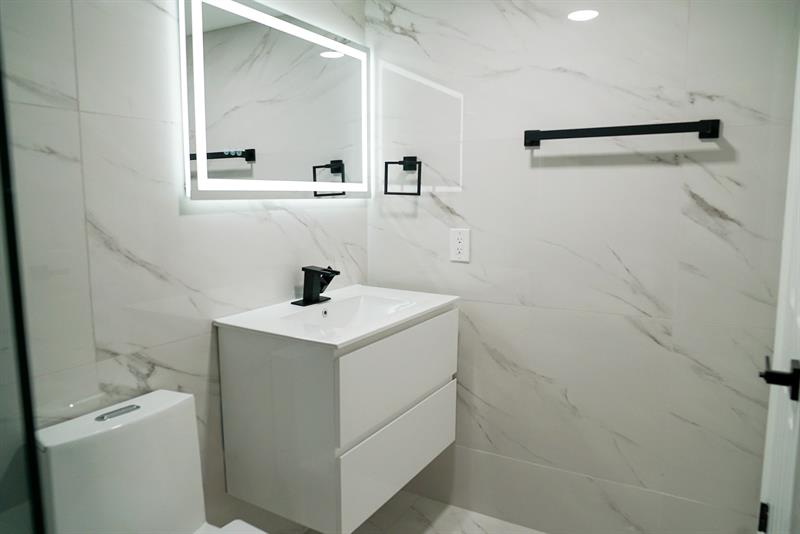 2780 N Pine Island Road Sunrise FL 33322