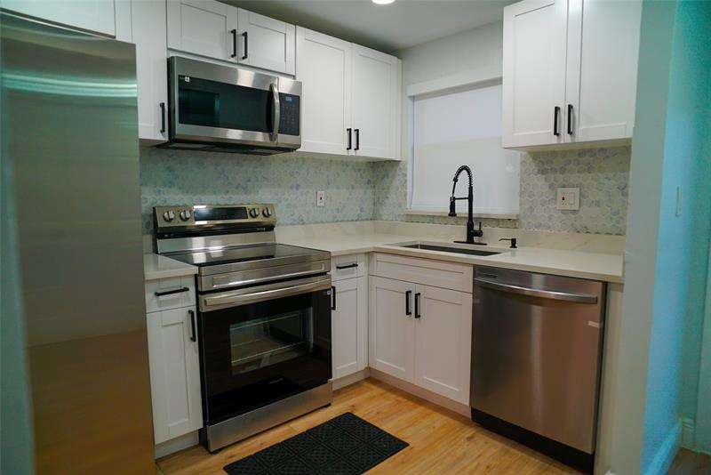 2780 N Pine Island Road Sunrise FL 33322