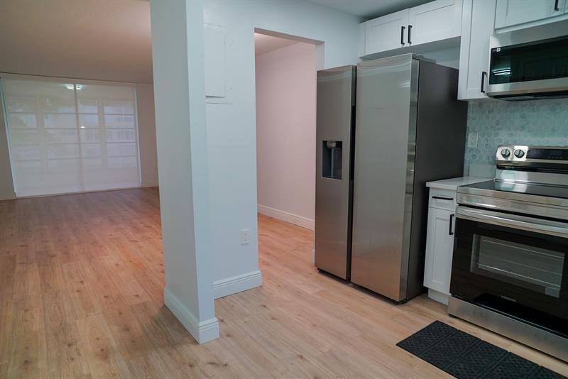 2780 N Pine Island Road Sunrise FL 33322