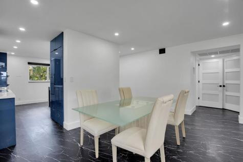 1601 Abaco Coconut Creek FL 33066