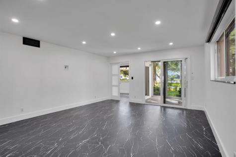 1601 Abaco Coconut Creek FL 33066