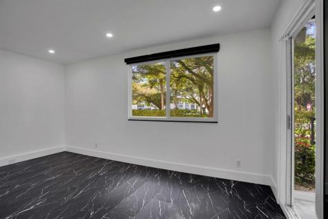 1601 Abaco Coconut Creek FL 33066