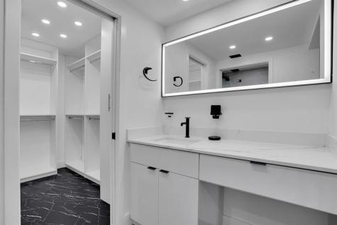 1601 Abaco Coconut Creek FL 33066