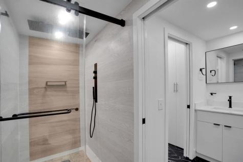 1601 Abaco Coconut Creek FL 33066