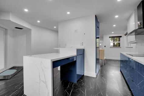 1601 Abaco Coconut Creek FL 33066