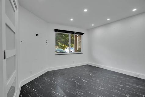 1601 Abaco Coconut Creek FL 33066