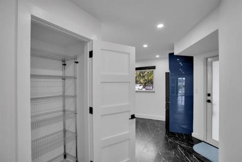 1601 Abaco Coconut Creek FL 33066