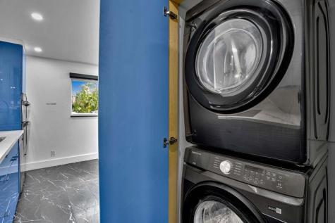 1601 Abaco Coconut Creek FL 33066