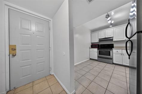711 N Pine Island Road Plantation FL 33324