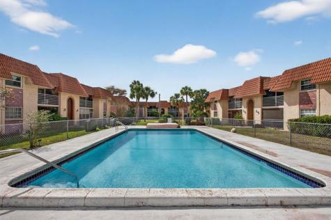 8105 NW 27th Street Coral Springs FL 33065
