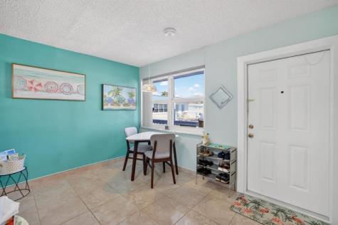 1354 N 12th Court Hollywood FL 33019