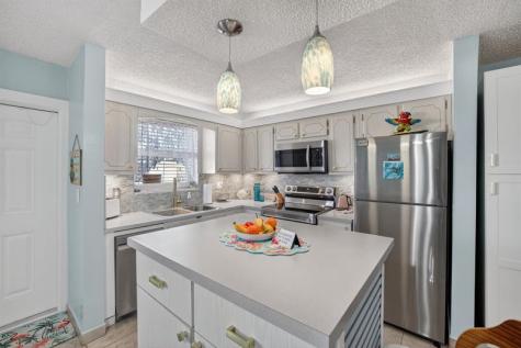 1354 N 12th Court Hollywood FL 33019