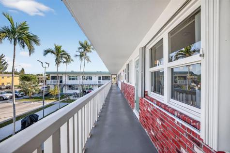 1354 N 12th Court Hollywood FL 33019