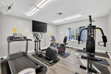 1354 N 12th Court Hollywood FL 33019