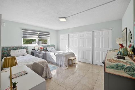 1354 N 12th Court Hollywood FL 33019