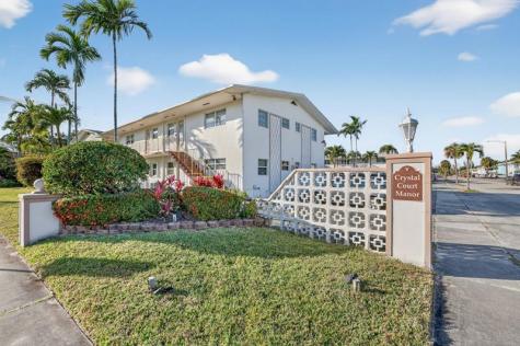1354 N 12th Court Hollywood FL 33019