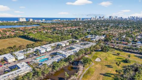 1354 N 12th Court Hollywood FL 33019