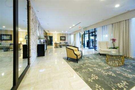 2480 Presidential Way West Palm Beach FL 33401