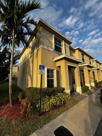 476 NE 5th Terrace Florida City FL 33034