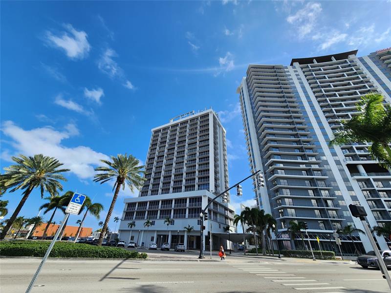 1720 Harrison Street Hollywood FL 33020