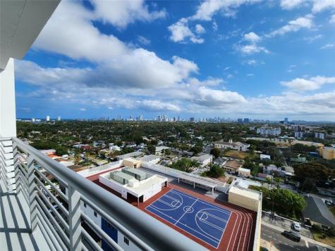 1720 Harrison Street Hollywood FL 33020