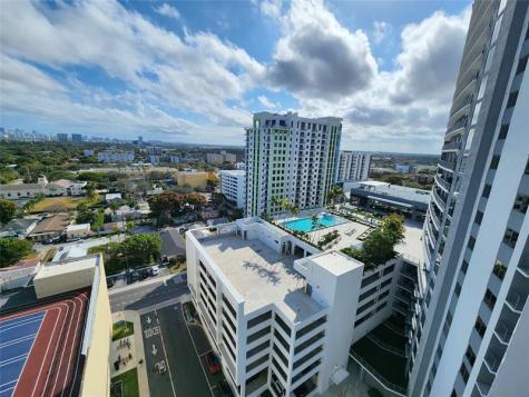 1720 Harrison Street Hollywood FL 33020