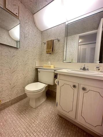 163 Markham H Deerfield Beach FL 33442