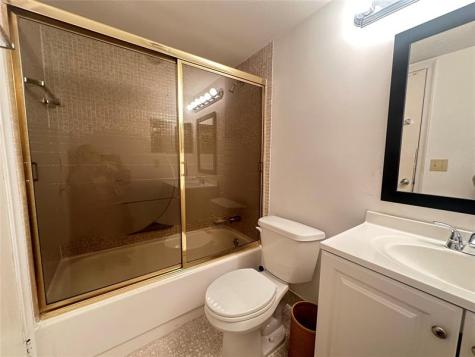 163 Markham H Deerfield Beach FL 33442