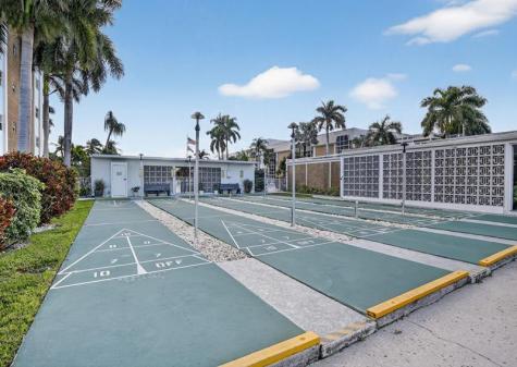 3050 NE 16th Avenue Oakland Park FL 33334