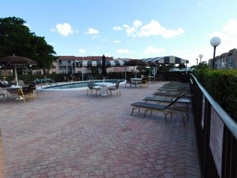9580 Sunrise Lakes Boulevard Sunrise FL 33322