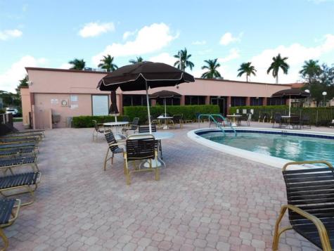 9580 Sunrise Lakes Boulevard Sunrise FL 33322