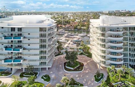 2241 SE 17 Street Fort Lauderdale FL 33316