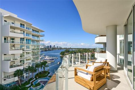 2241 SE 17 Street Fort Lauderdale FL 33316