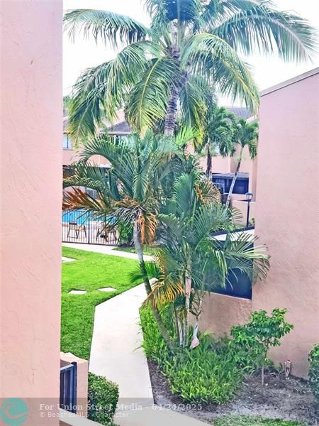 139 Sparrow Drive Royal Palm Beach FL 33411