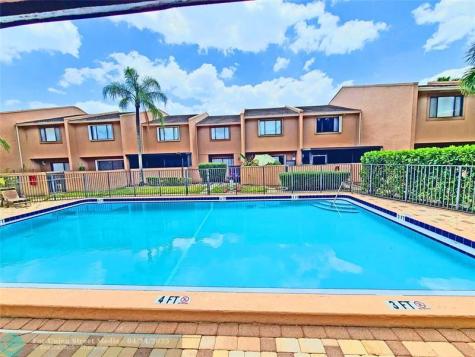 139 Sparrow Drive Royal Palm Beach FL 33411