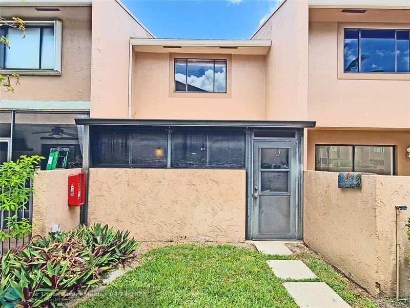 139 Sparrow Drive Royal Palm Beach FL 33411