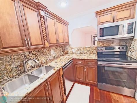 139 Sparrow Drive Royal Palm Beach FL 33411