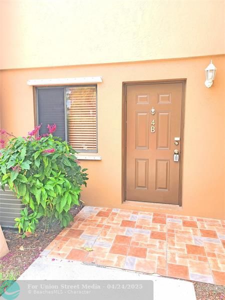 139 Sparrow Drive Royal Palm Beach FL 33411