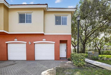 7400 Palomino Drive Hollywood FL 33024