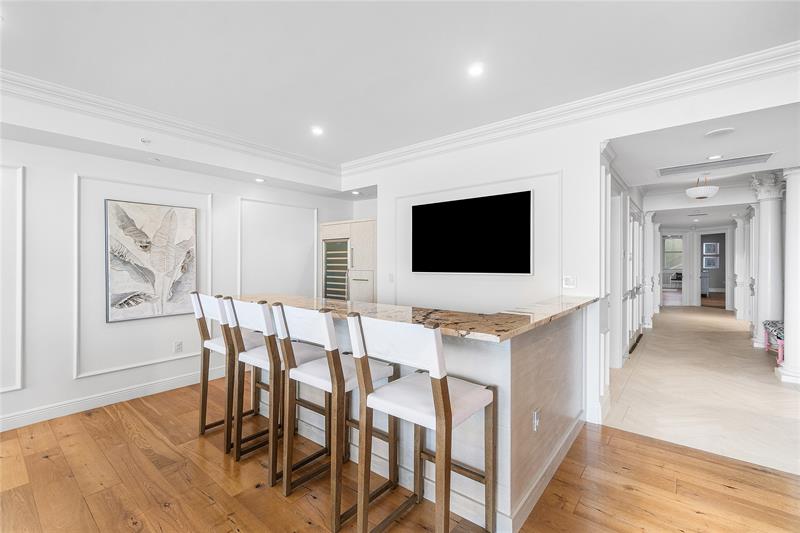 450 SE 5th Avenue Boca Raton FL 33432