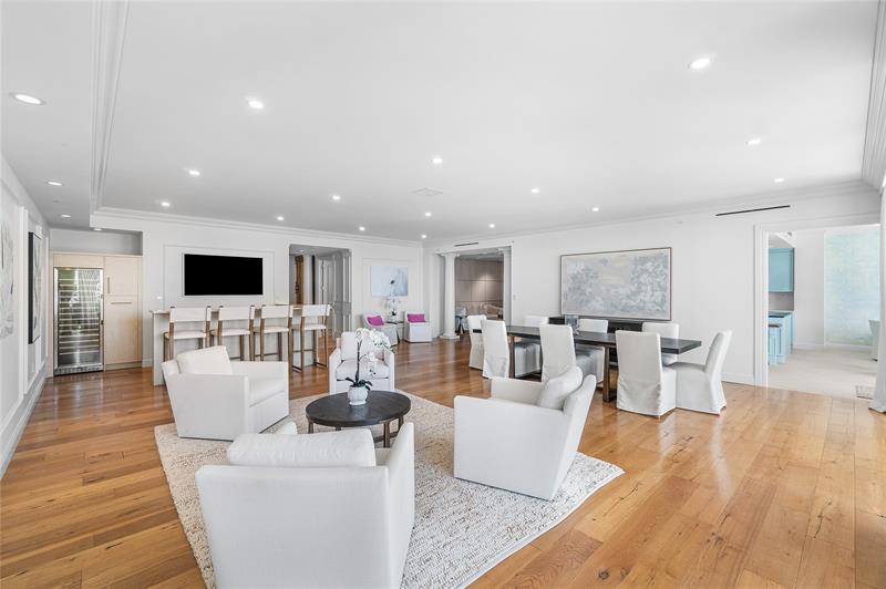 450 SE 5th Avenue Boca Raton FL 33432