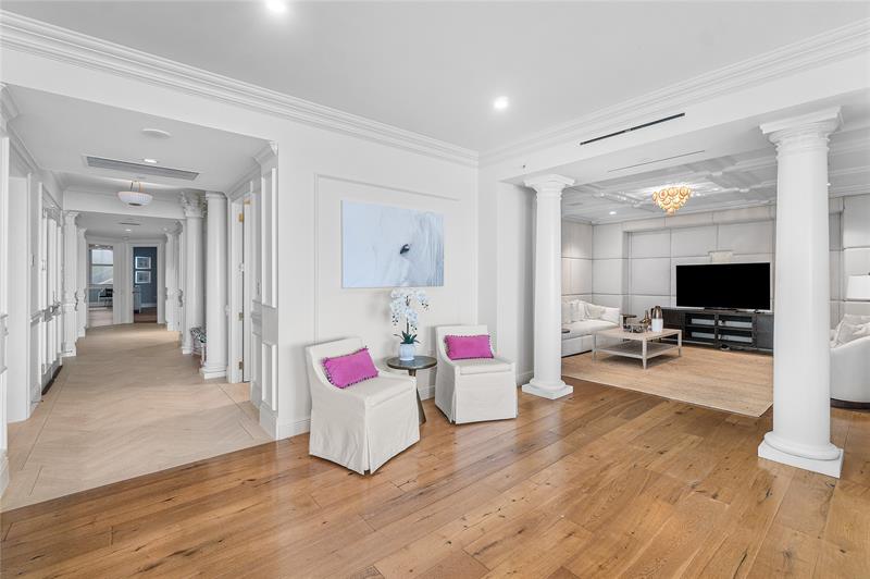 450 SE 5th Avenue Boca Raton FL 33432