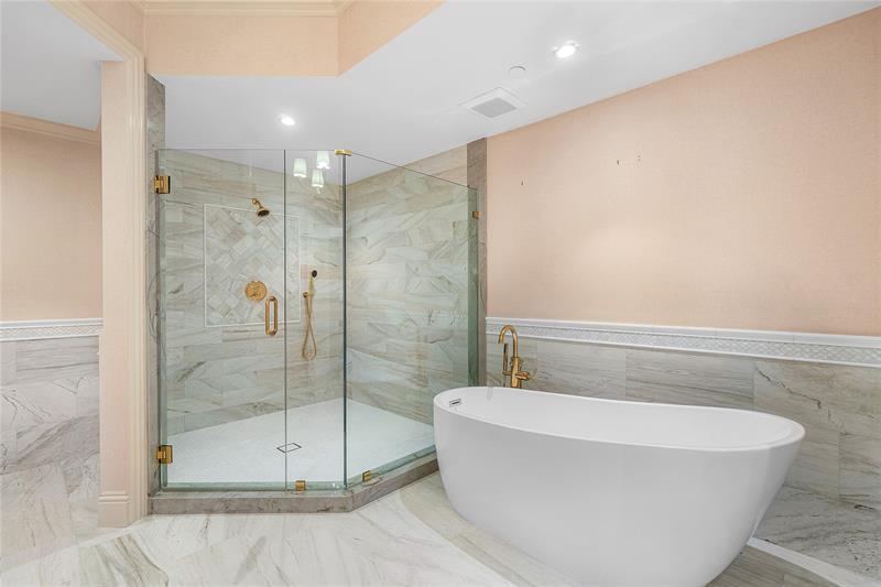 450 SE 5th Avenue Boca Raton FL 33432