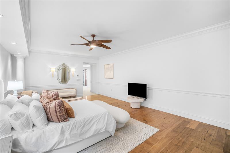 450 SE 5th Avenue Boca Raton FL 33432