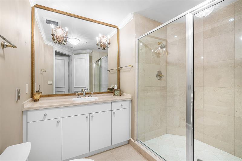 450 SE 5th Avenue Boca Raton FL 33432