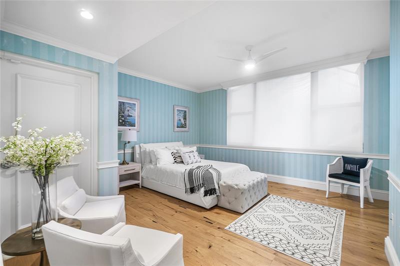 450 SE 5th Avenue Boca Raton FL 33432