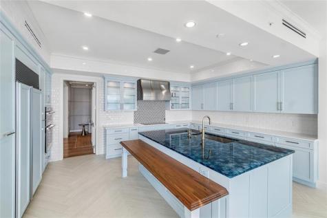 450 SE 5th Avenue Boca Raton FL 33432