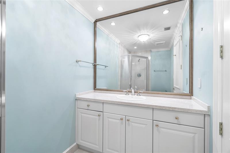 450 SE 5th Avenue Boca Raton FL 33432