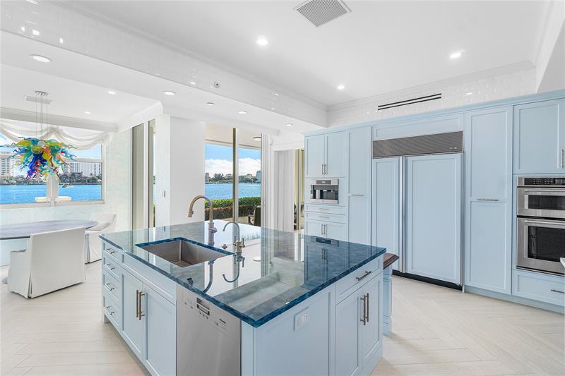 450 SE 5th Avenue Boca Raton FL 33432