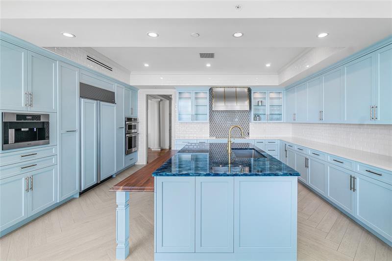 450 SE 5th Avenue Boca Raton FL 33432